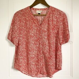 Universal Thread Red and White Floral Button Down Top Size Small